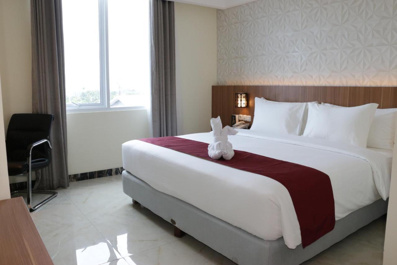 Hotel Horison Sentani Nefaar Exteriér fotografie